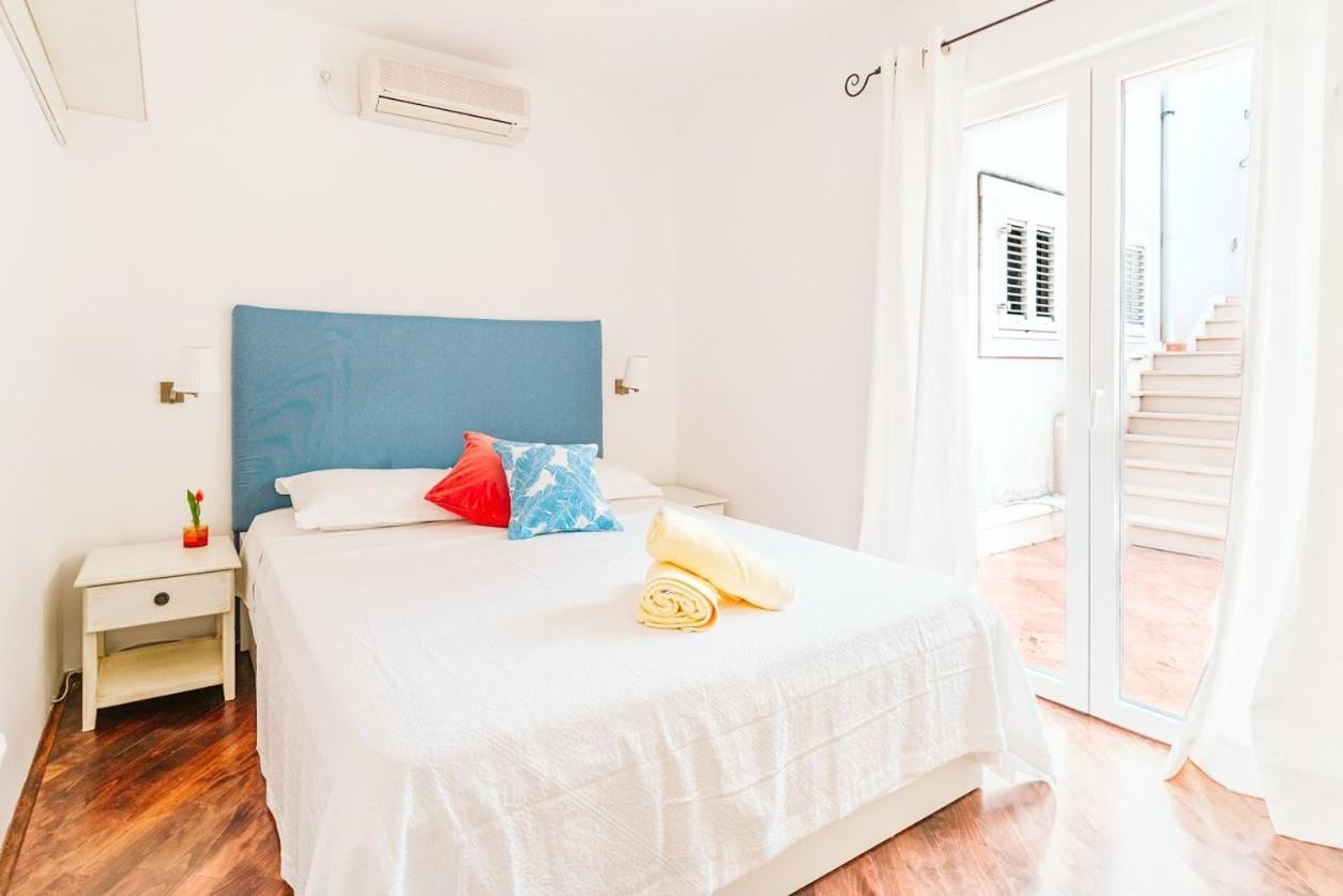 Sutivan Best Apartments エクステリア 写真