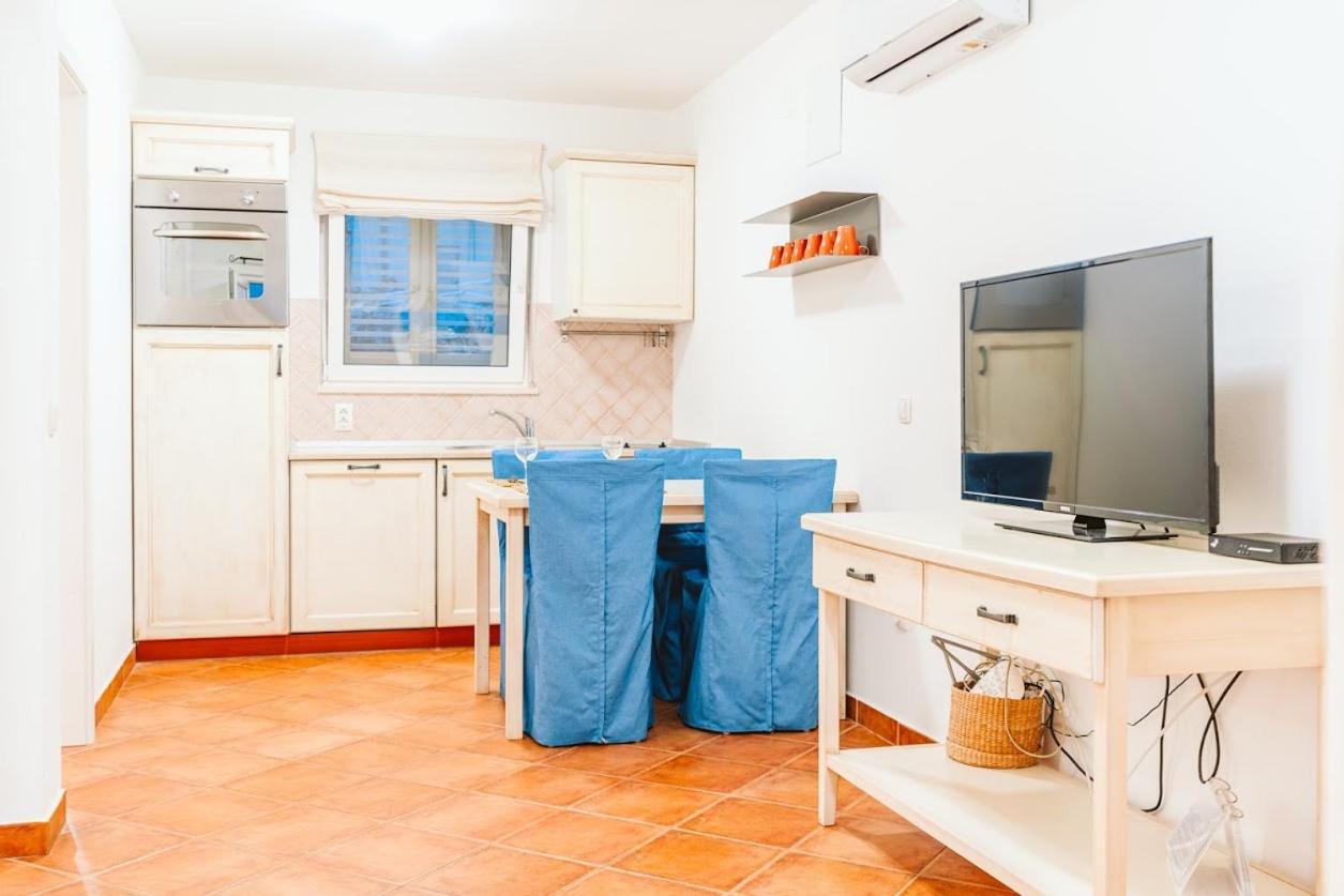 Sutivan Best Apartments エクステリア 写真